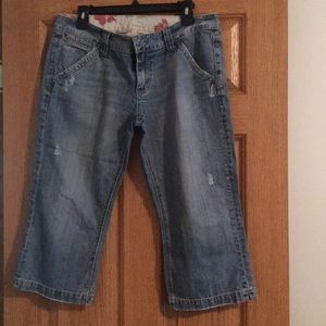 Maurice’s Jean Capris